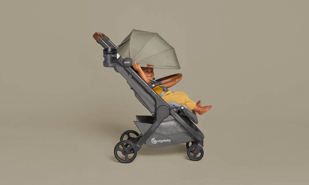 Ergobaby Metro+ Deluxe Blog Post Banner Image 