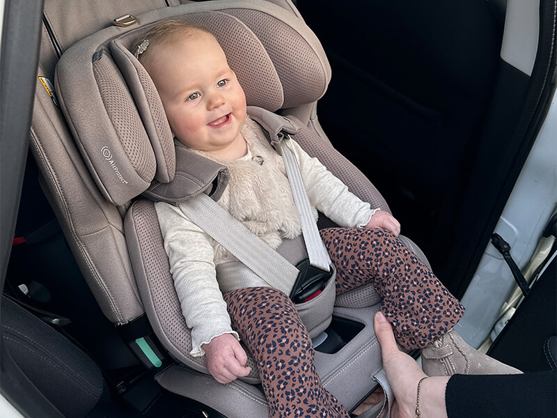 Maxi-Cosi Emerald 360 Pro Road Safety Week Blog Post Image 1