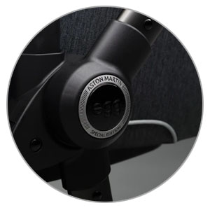 Knurled Central Hub Detail