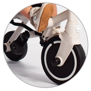 360° easy steer technology