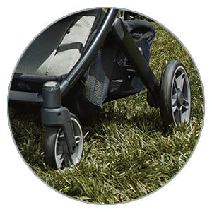 Uppababy CRUZ V3  - all terrain chassis with reflective wheels 